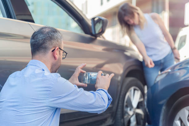 Professional Sr22 Insurance technician working in Cypress Gardens, FL